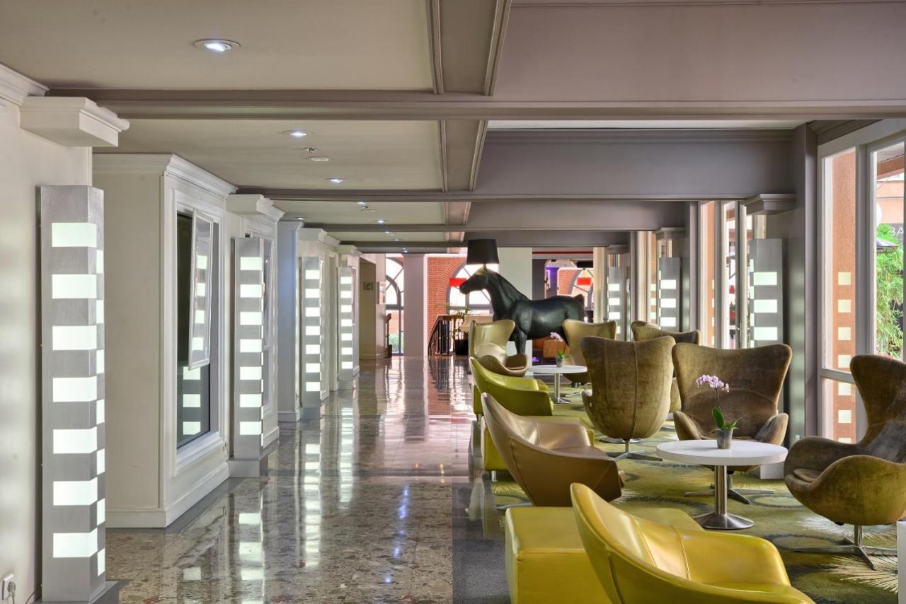 Plaza Hotel Capitole Toulouse - Anciennement Crowne Plaza تولوز المظهر الخارجي الصورة